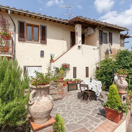 Awesome Home In Montefoscoli With Wifi Eksteriør bilde